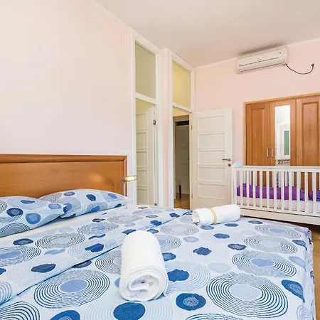 Будинок відпочинку Cozy In With Wifi Опатія